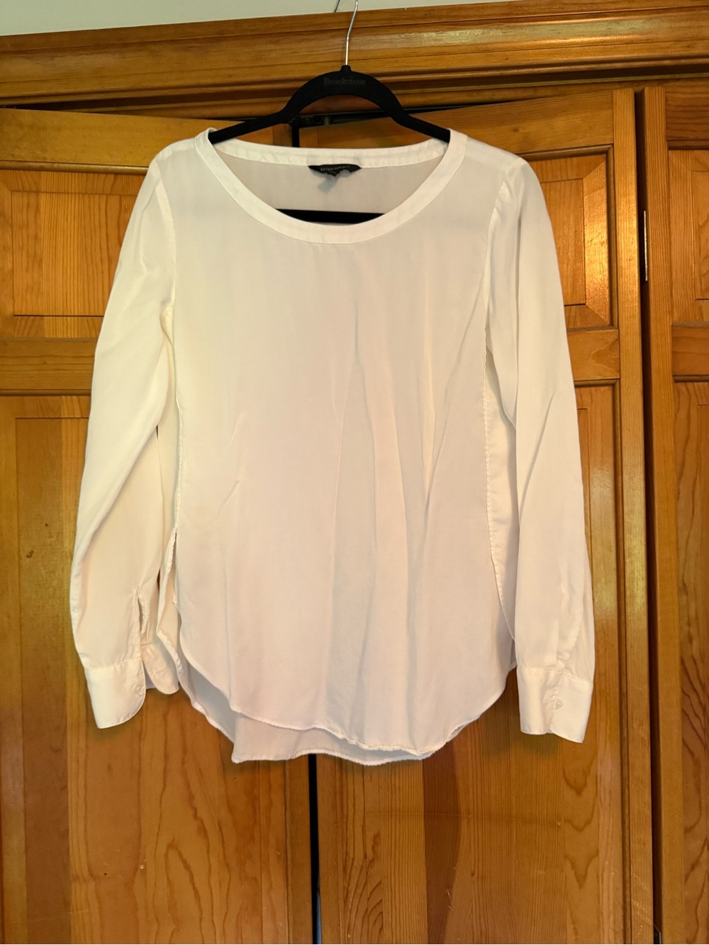 Banana Republic Long-Sleeve Blouse - Classic Scoop Neck